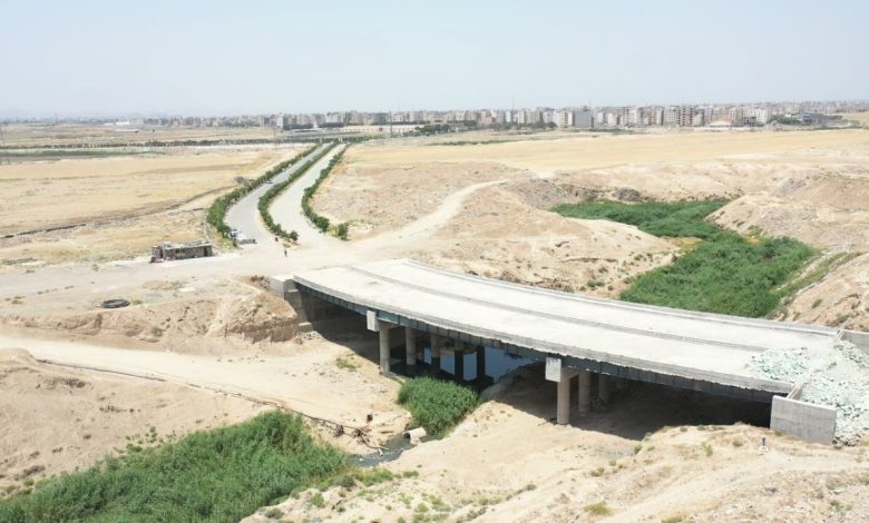 مناقشات بر سر افتتاح پل وحدت همچنان ادامه دارد مناقشات بر سر افتتاح پل وحدت همچنان ادامه دارد