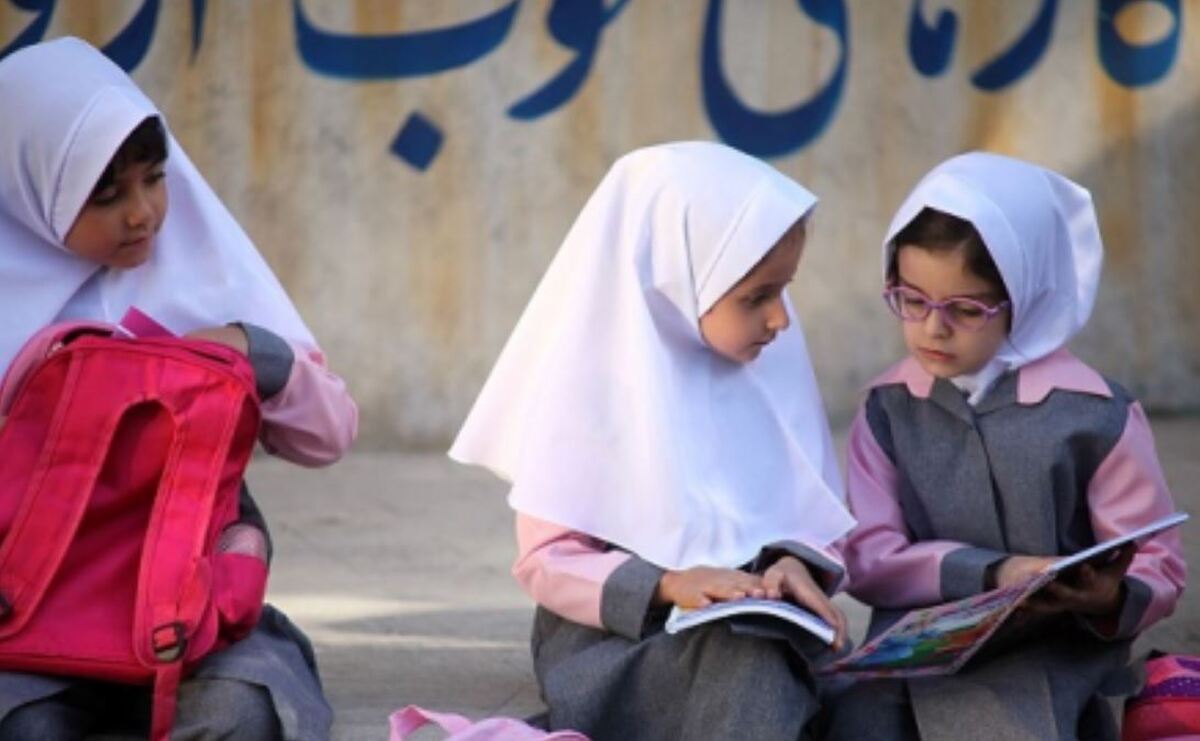 مدارس تا پایان سال باز هستند