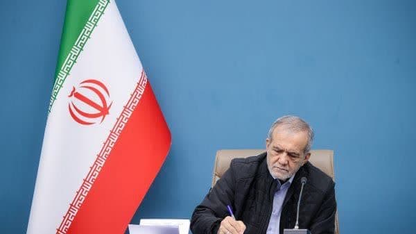 برکناری دکتر دبیری از سمت معاونت پارلمانی رئیس جمهور برکناری دکتر دبیری از سمت معاونت پارلمانی رئیس جمهور