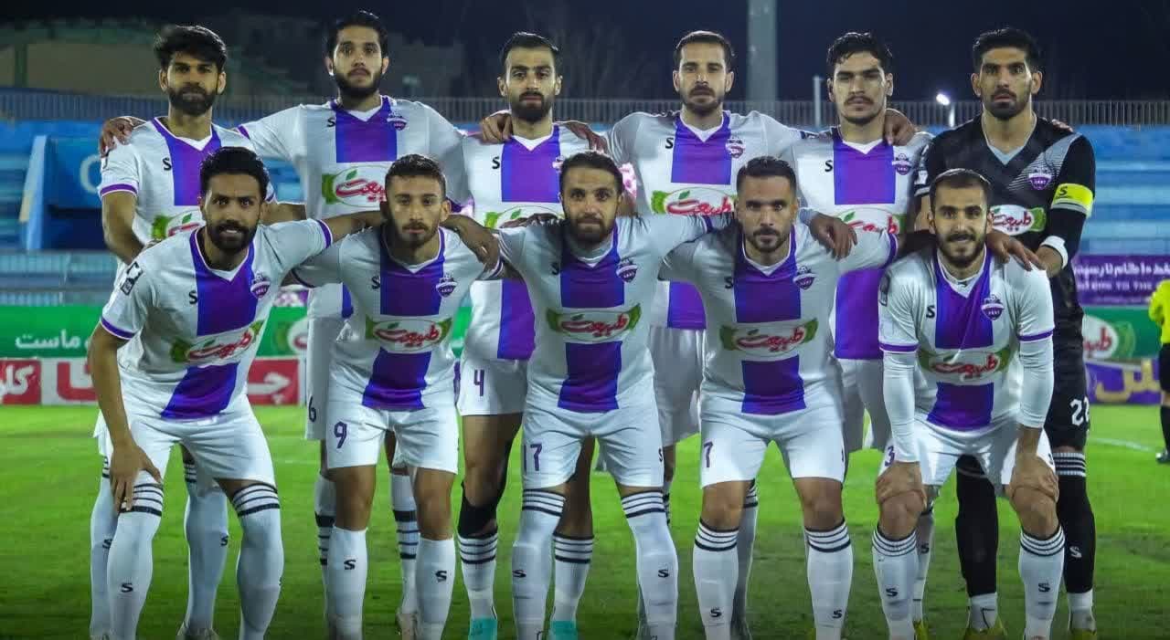 آریو اسلامشهر در دو قدمی لیگ برتر آریو اسلامشهر در دو قدمی لیگ برتر