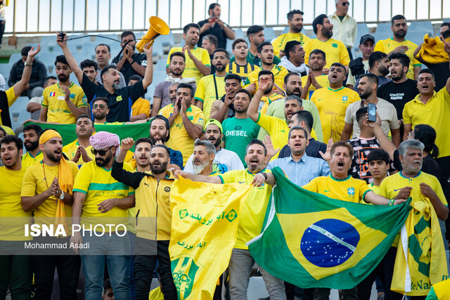رویارویی آریو و صنعتنفت در ورزشگاه اسلامشهر رویارویی آریو و صنعتنفت در ورزشگاه اسلامشهر