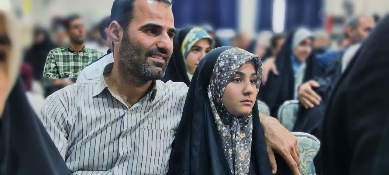 تجلیل از دختران برتر اسلامشهر در جشن دخترم افتخار ایران