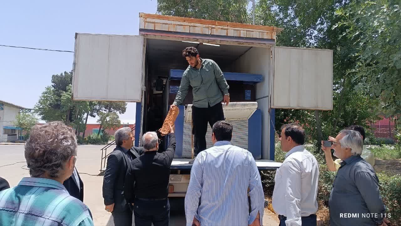 راه اندازی اولین نانوایی سیار در شهرستان بهارستان