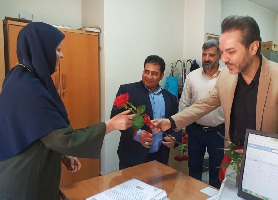 تقدیر از کارکنان اداره بهزیستی در اسلامشهر