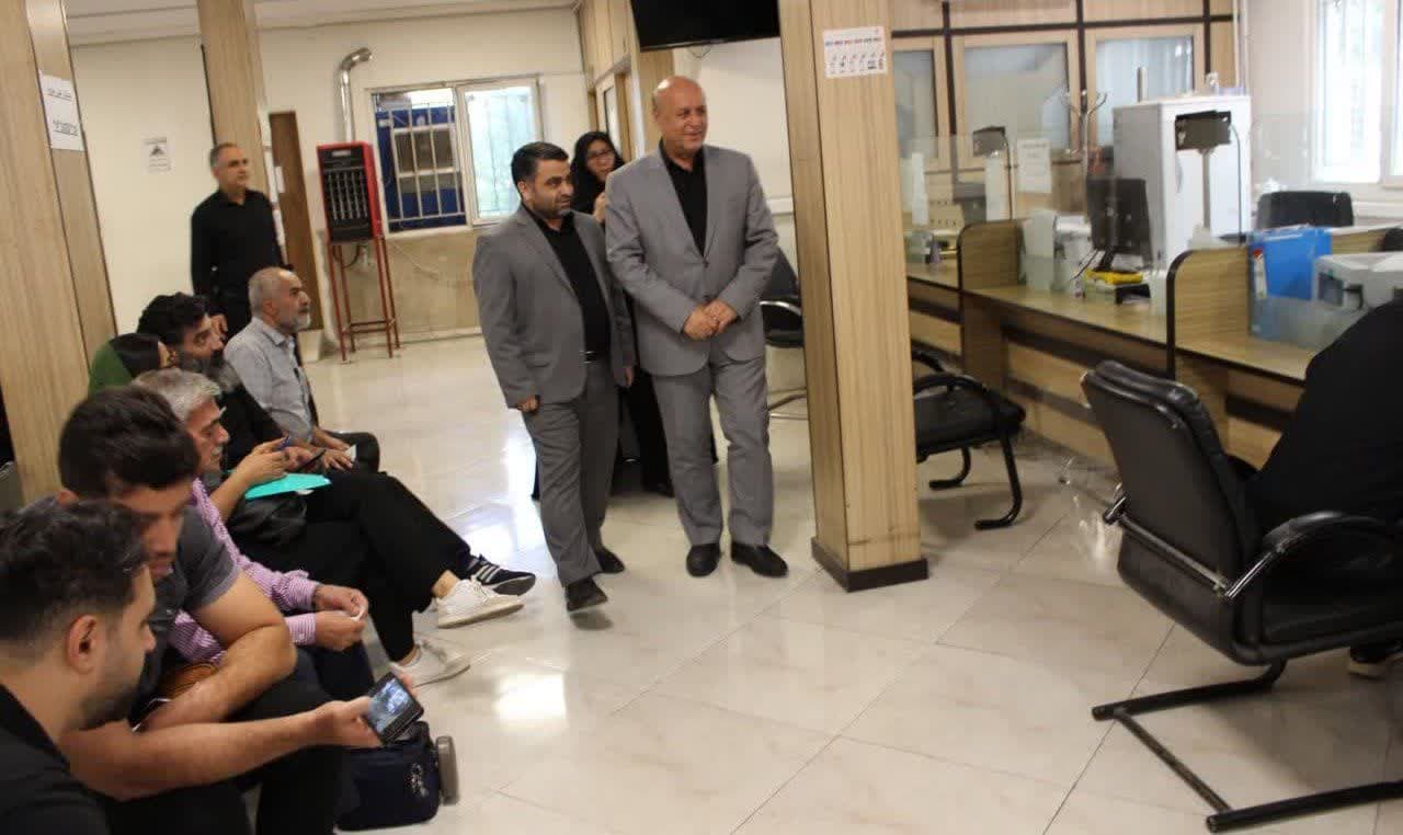 دیدار فرماندار شهرستان با مدیران و کارکنان تامین اجتماعی اسلامشهر و چهاردانگه دیدار فرماندار شهرستان با مدیران و کارکنان تامین اجتماعی اسلامشهر و چهاردانگه