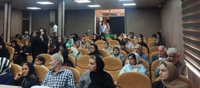 مراسم تجلیل از توان یابان و پرسنل اداره بهزیستی اسلامشهر در بخشداری احمد آباد مستوفی مراسم تجلیل از توان یابان و پرسنل اداره بهزیستی اسلامشهر در بخشداری احمد آباد مستوفی