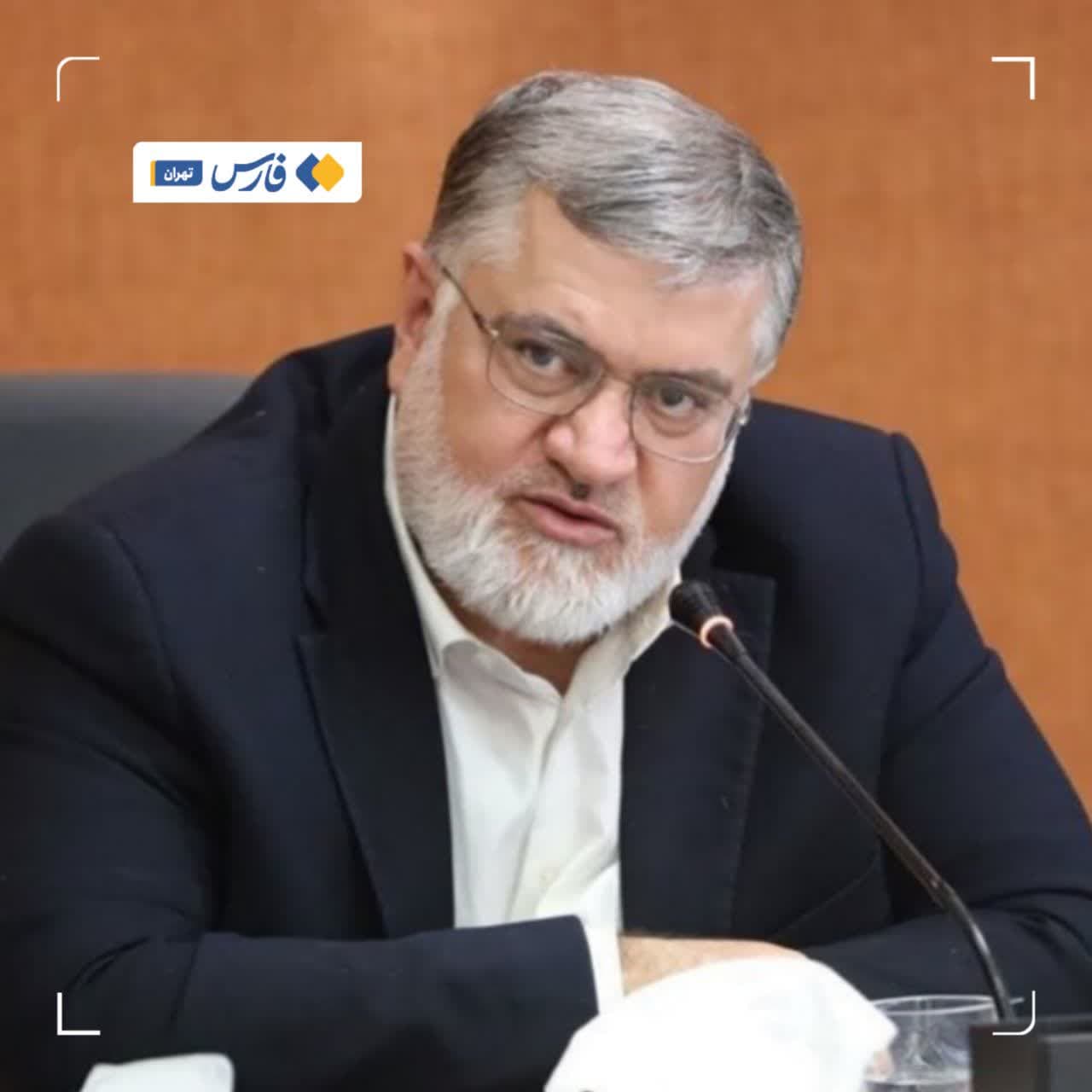استاندار تهران: شنبه اول شهریور ادارههای دولتی به جز دستگاههای امدادی و خدماترسان در استان تهران تعطیل است. استاندار تهران: شنبه اول شهریور ادارههای دولتی به جز دستگاههای امدادی و خدماترسان در استان تهران تعطیل است.
