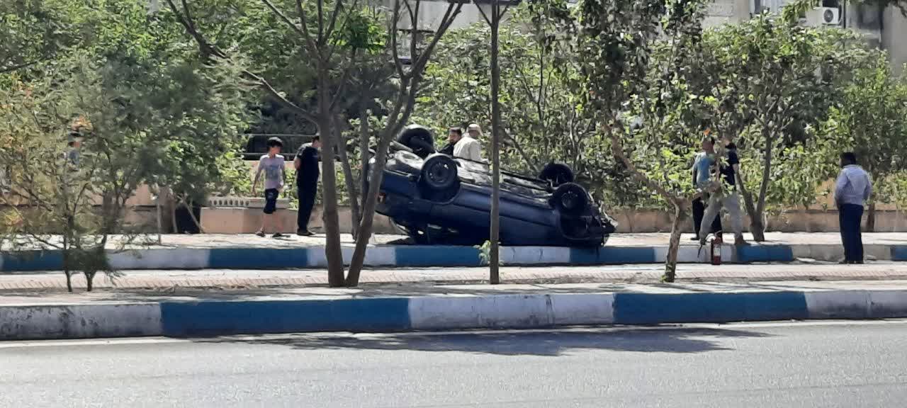 واژگونی خودروی پراید در بلوار شهید برنده سیفی اسلامشهر واژگونی خودروی پراید در بلوار شهید برنده سیفی اسلامشهر