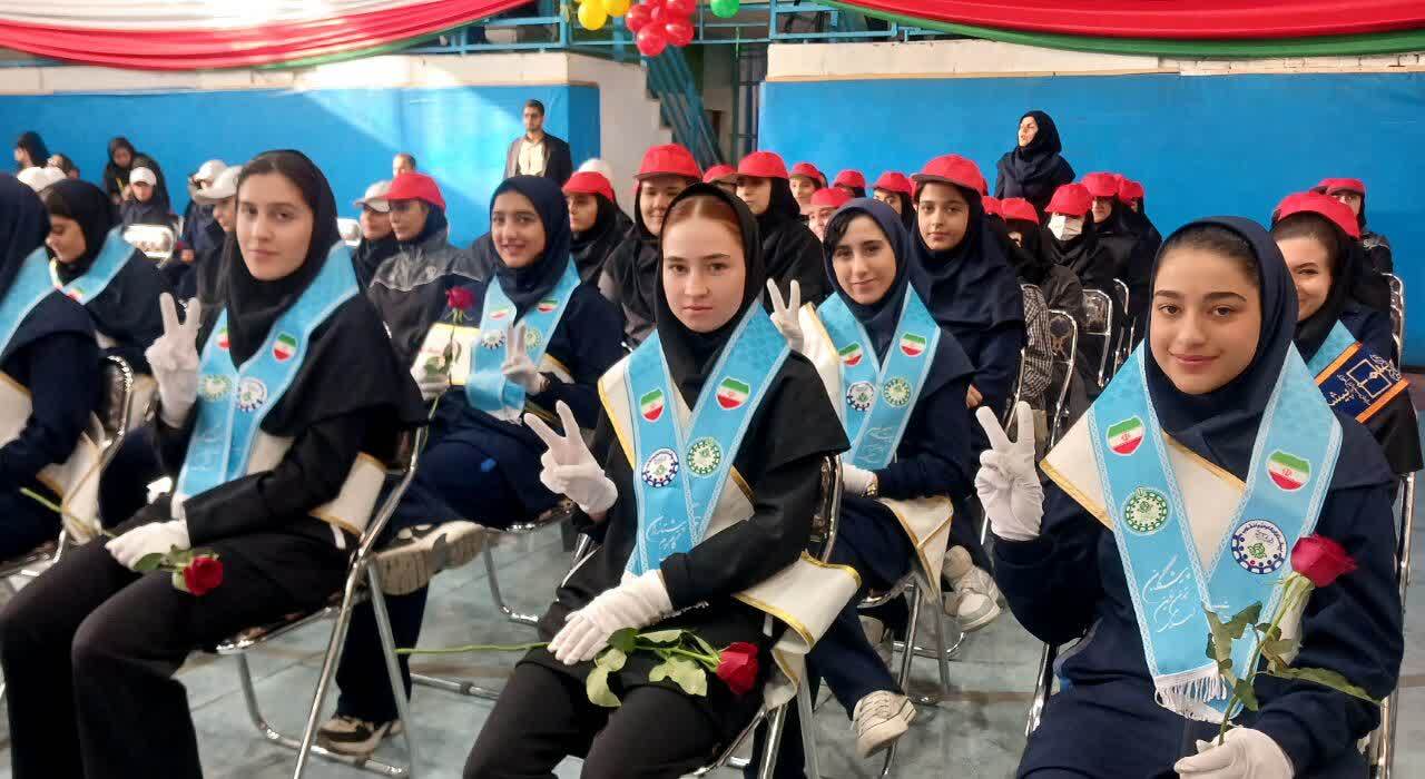 تحول در فضاهای ورزشی مدارس اسلامشهر؛ خداحافظی با حیاطهای خاکی تحول در فضاهای ورزشی مدارس اسلامشهر؛ خداحافظی با حیاطهای خاکی