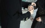 دستگیری پیرزن ۷۰ ساله غیرایرانی در قم که سرکرده باند خفتگیرا بود! دستگیری پیرزن ۷۰ ساله غیرایرانی در قم که سرکرده باند خفتگیرا بود!